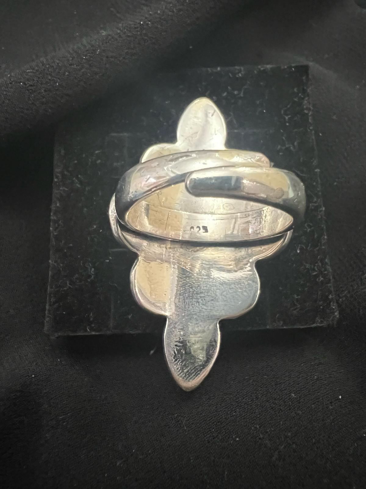 Anello vintage artigianale verde