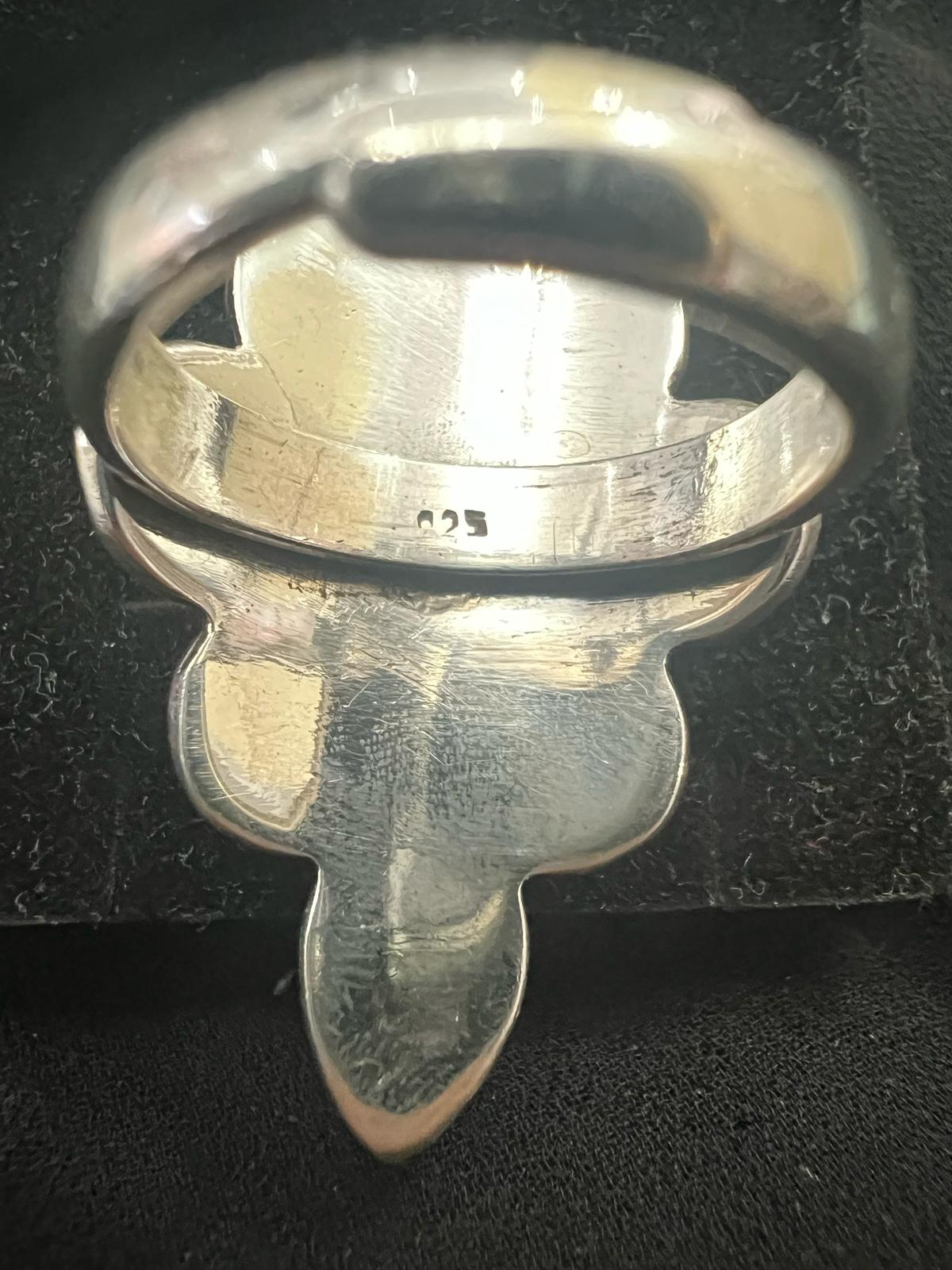 Anello vintage artigianale verde