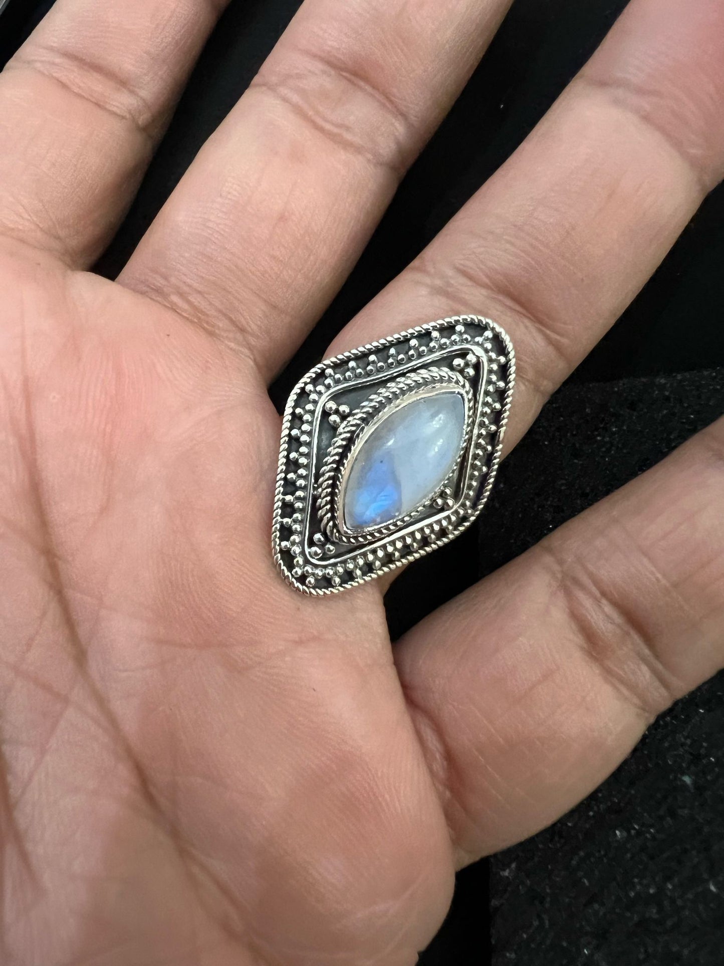 Anello pietra di luna